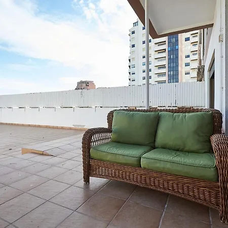 Patio Retreat Cascais