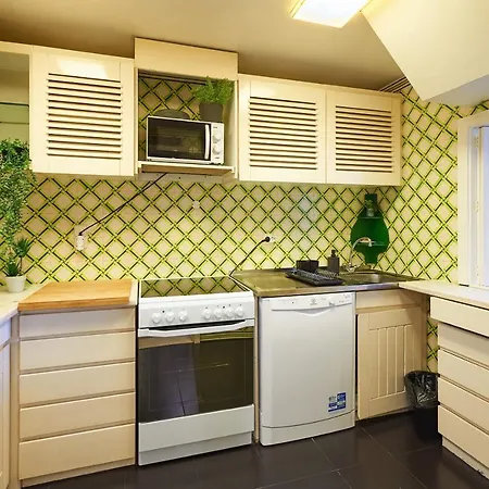 Patio Retreat Apartment